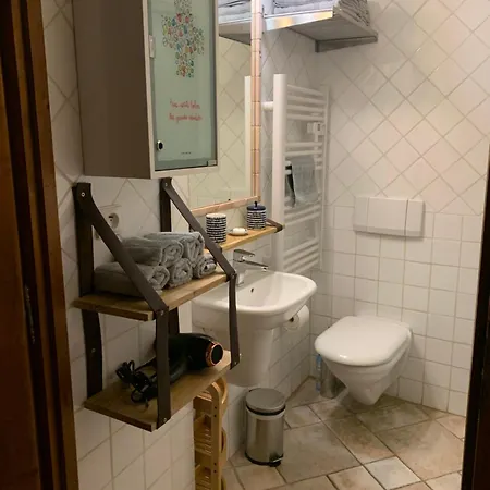 L'elegante - Maison De Avec Bains A Remous - Parking Inclus *